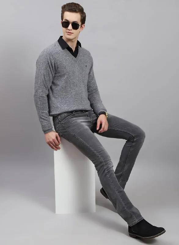 Men Grey Solid Lamb wool Pullover